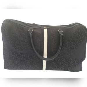 EUC DKNY Travel bag